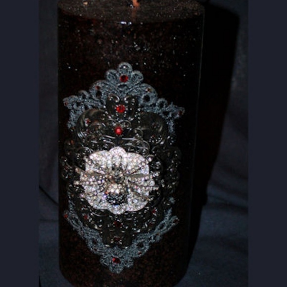 Halloween Black Candle with Crystal Jewel Spider - Picture 1 of 3